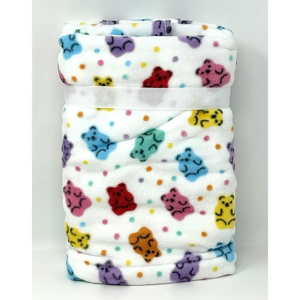 Deborah Connolly Gummy Bear Hand Towels 2 Pcs NWT Multicolor Gummies Candy
